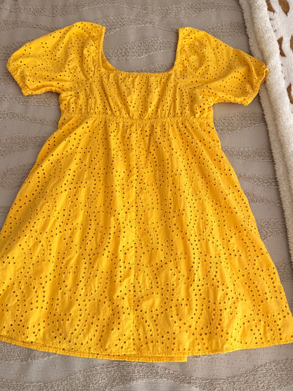 Yellow Eyelet Mini Dress, 8-10, Medium, HAS POCKETS 😃, NWOT, Time and Tru